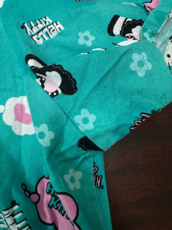 Hello Kitty Short Sleeve V-Neck Scrub Top Size X-Large - Image 2