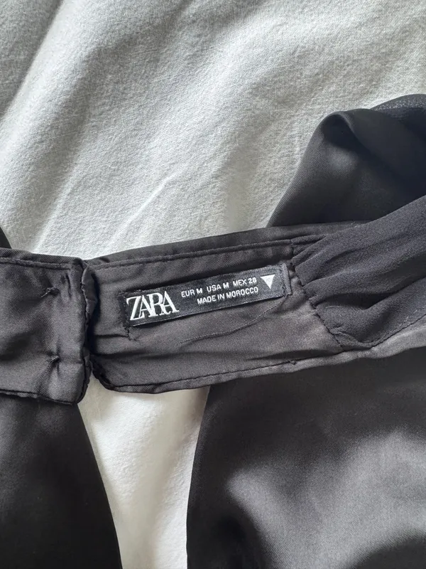Silk black Zara halter top - Image 5