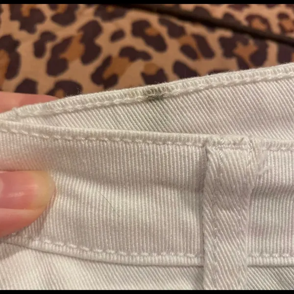 White Jeans Size 00 - Image 5