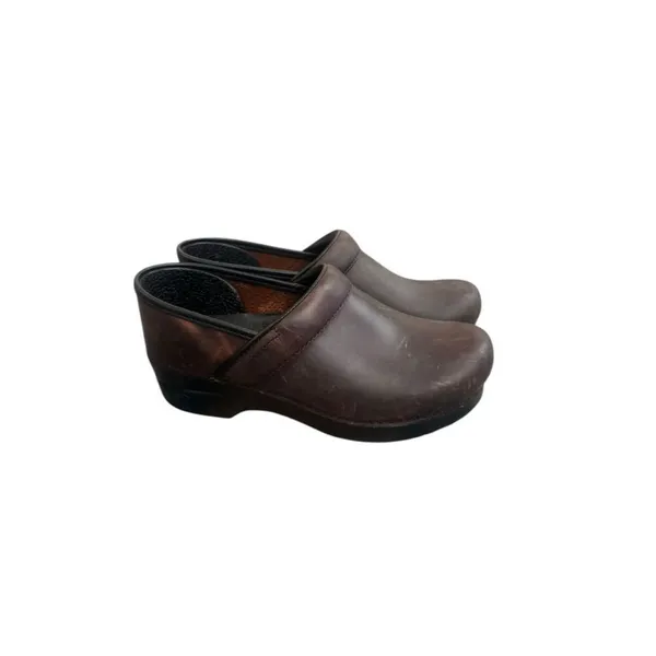 Dansko Professional Antique Brown Oiled Clog 38 - Image 3
