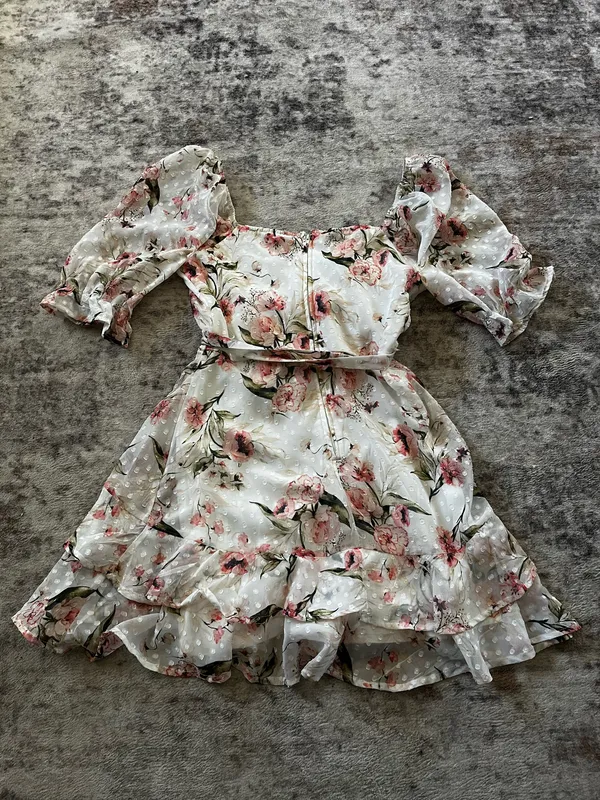 Mary & Mabel Pink and white floral dress - Image 3