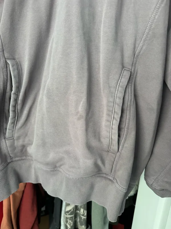 Gymshark Sweatshirt - Image 4