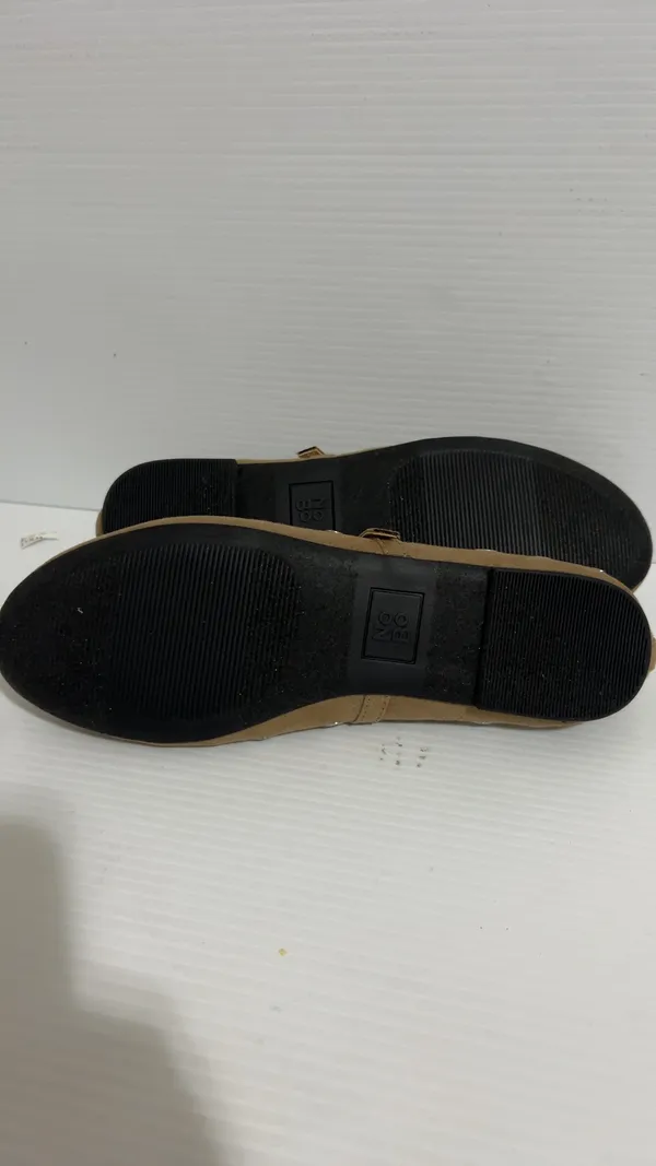 No Boundaries Women's Brown Mary Jane Flats Size 8 - Image 3