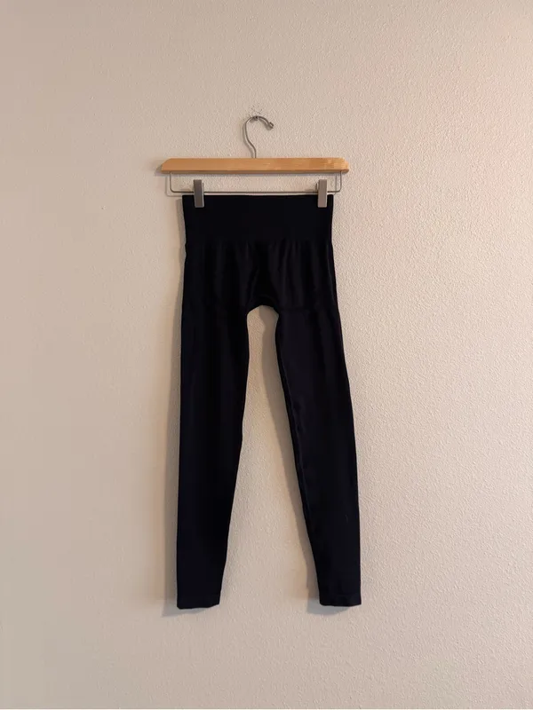 Gymshark Black High-Waist Leggings - Image 3