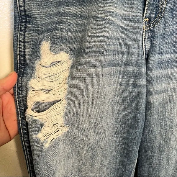 Hollister Women's‎ Juniors Size 3 Waist 26 Girlfriend High Rise Jean Medium Wash - Image 7