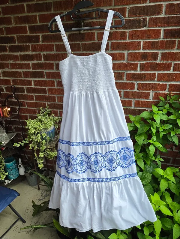 White and Blue Cotton Embroidered Maxi Dress Medium - Image 5