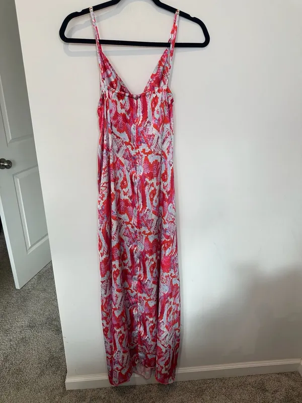 Pilyq Maxi Dress Size M/L Red Print Sleeveless V-Neck - Image 10