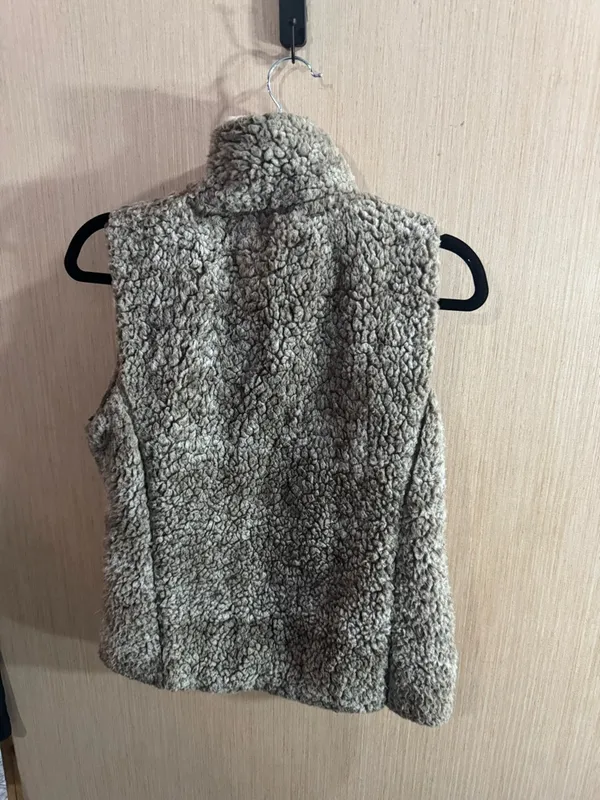 Southern Shirt Cozy Sherpa Zip Vest in Light Taupe NWT Size Small - Image 4