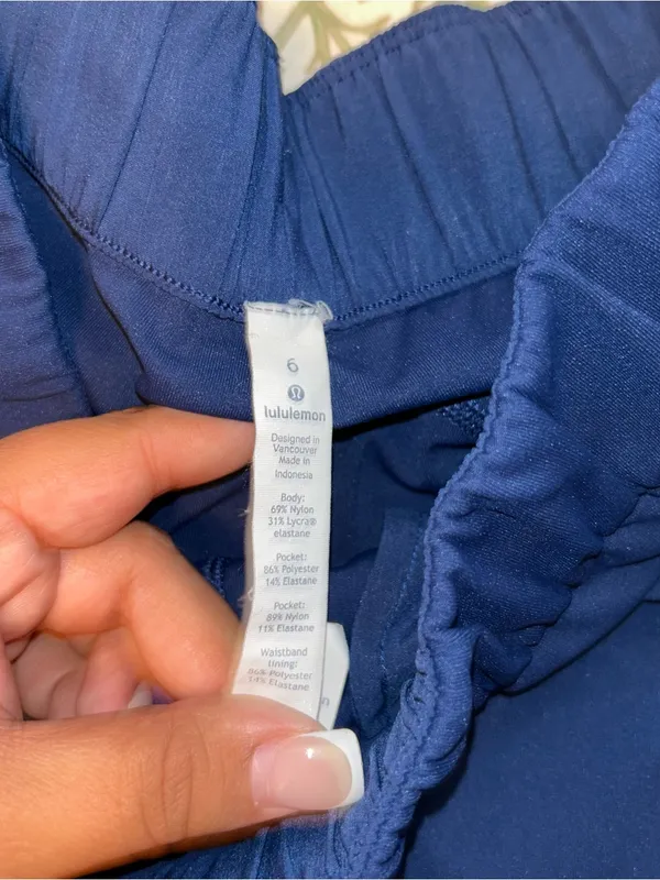 Lululemon On The Fly Short *2.5" Onyx Blue - Image 6
