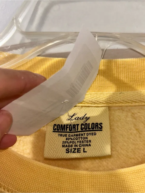 Comfort Colors NWT Yellow Sweatshirt Women’s Large - Image 4