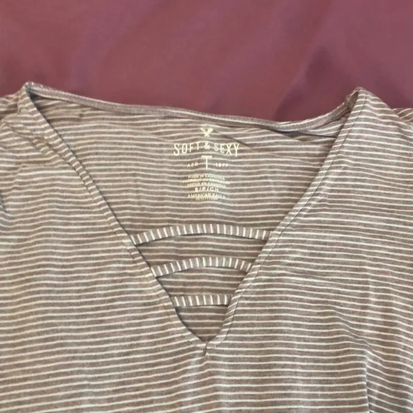 Striped, Balloon Sleeve V Neck American Eagle Top - Image 3
