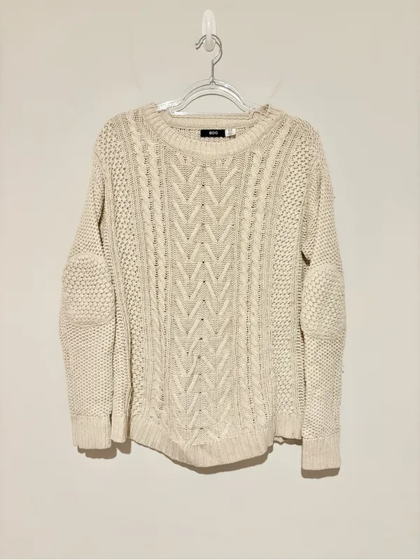 BDG‎ Urban outfitters Cable Knit elbow patch Crewneck Sweater cream size medium - Image 2