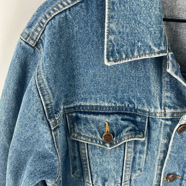 Hard Rock Cafe Singapore Medium Wash Blue Denim‎ Button Front Jacket - Image 6