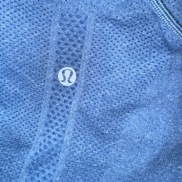 Light blue Lululemon Swiftly Tech Shirt - Image 3