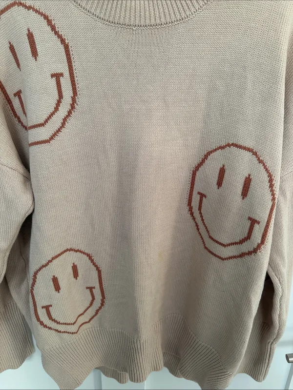 Neutral Beige Smiley Crewneck Sweater Tan Size M - Image 5