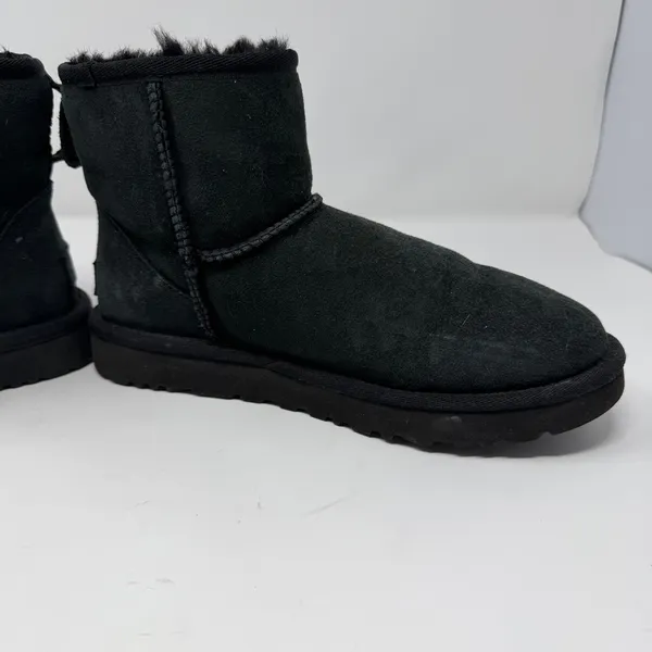 UGG Classic Mini II Suede Shearling Ankle Boot Black Women Size 7 - Image 8