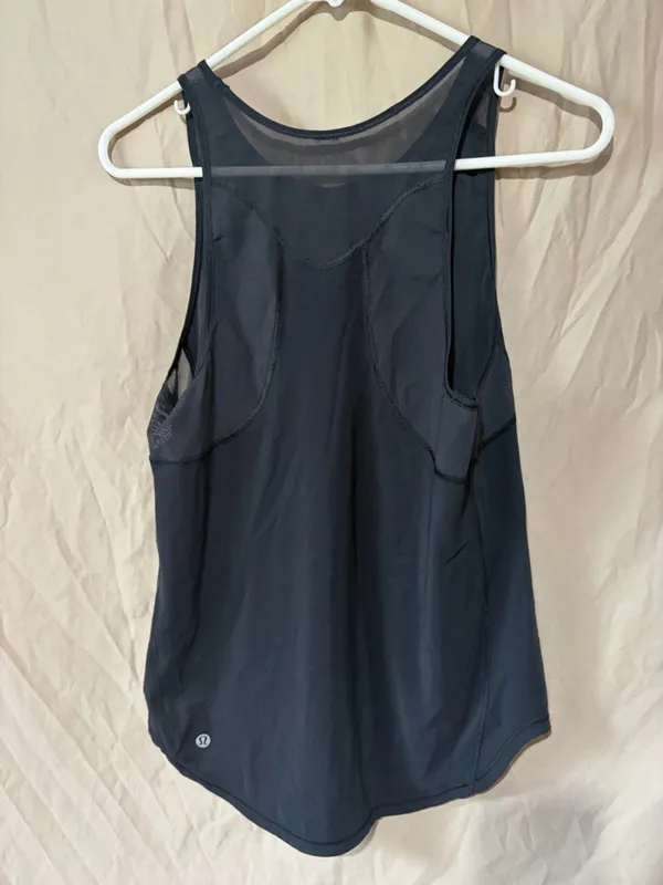 Lululemon tank top Size 6 - Image 2