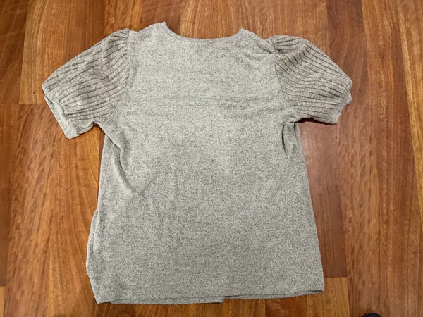Business Casual Top Gray Size XL - Image 2