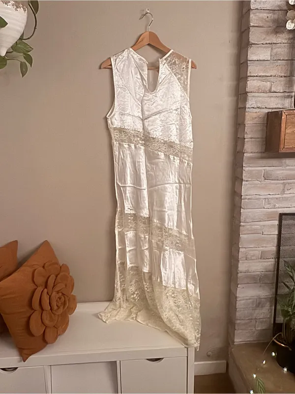VRG GRL Dorit Lace‎ Maxi Dress - Image 6