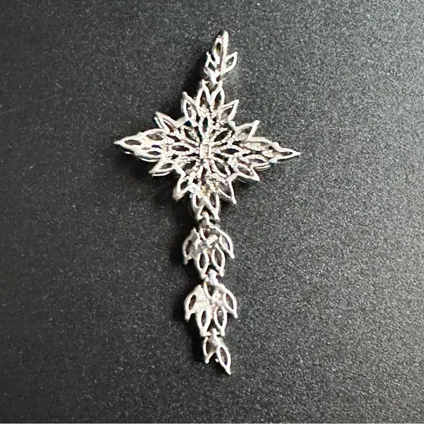 Silver And Rhinestone Cross Necklace Pendent - Image 4