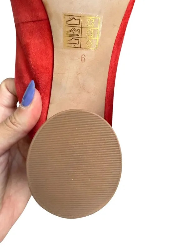 EVERLANE Red Orange Suede Heels Size 6 Womens Shoes - Image 2