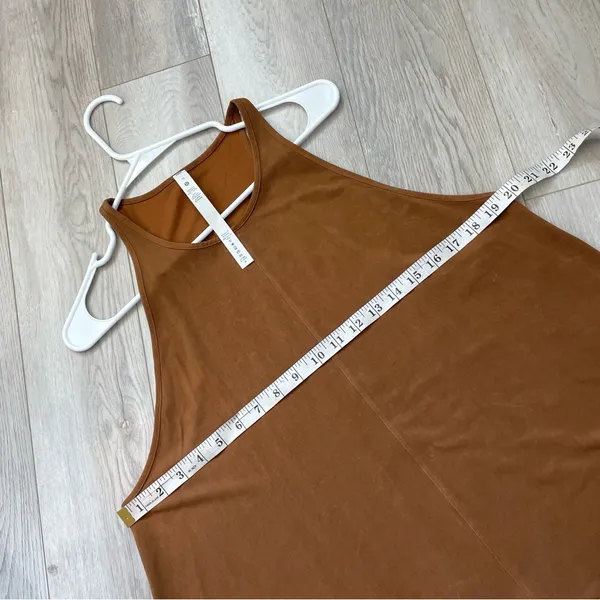 Lululemon Racerback Tank Top high neck womens Brown (size 10) - Image 3
