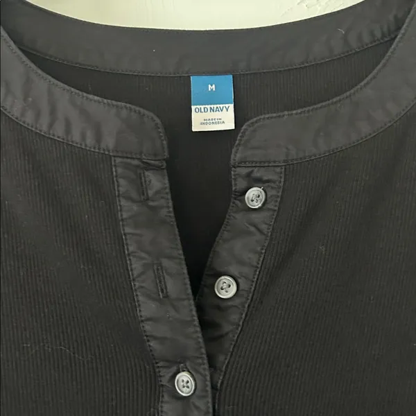 Old Navy Black Dual Texture Puff Sleeve Ribbed Henley Top - Image 2