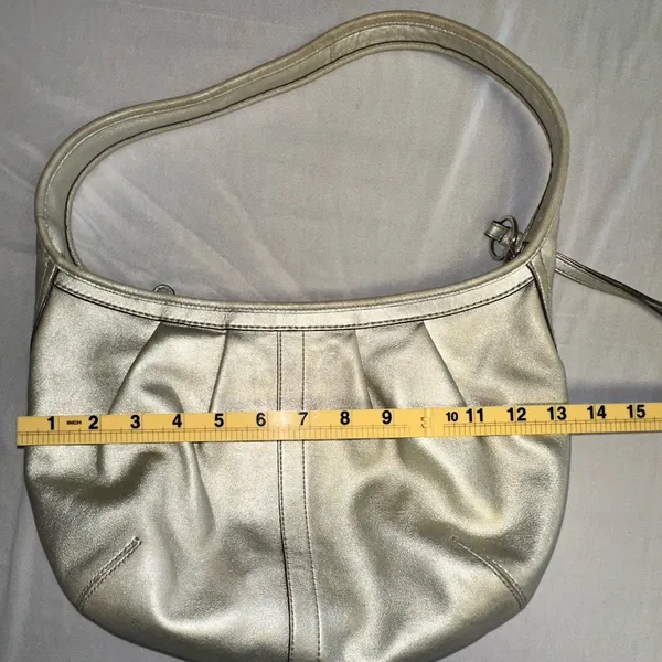 Coach • Vintage Gold Shoulder Hobo Ergo Pleated Purse • Leather Bag - Image 9