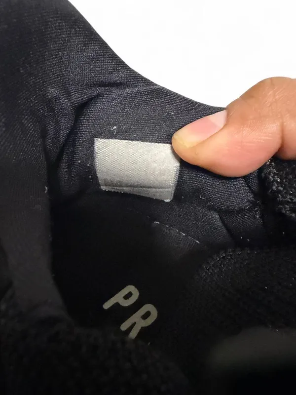 Adidas Ultraboost Shoes - Image 6