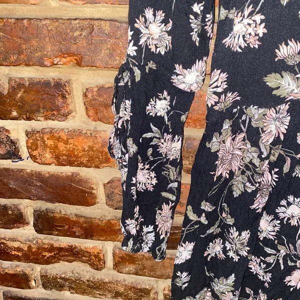 American Eagle Black Floral Long Tie Sleeve Strappy V-Neck Mini Dress Size XXS - Image 3