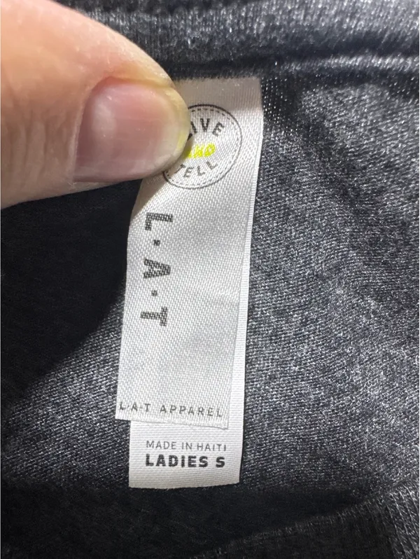 Vintage Mustang Ladies S Grey Tee with Sporty Stripes - Image 2