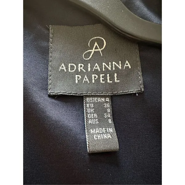 Adrianna Papell dress floral Women’s Sz 4 Sleeveless V Neck - Image 4