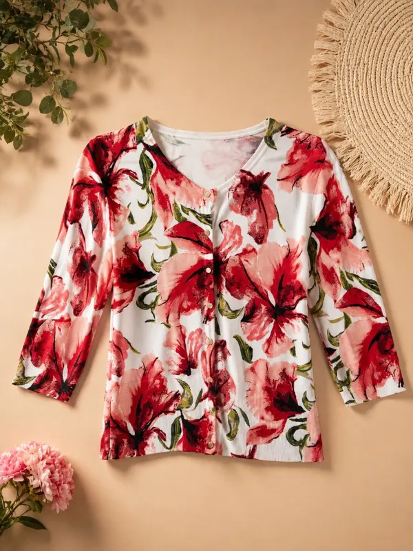 Beautiful floral 3/4 sleeve Cardigan - Image 3