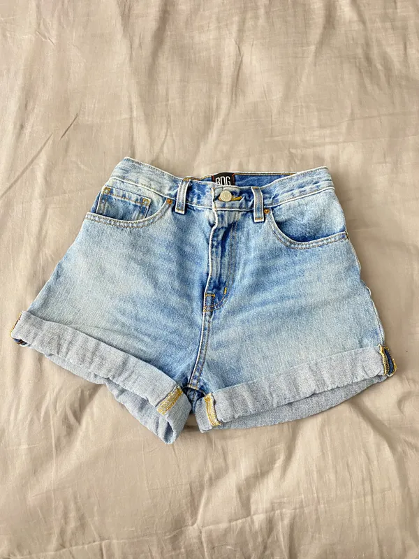 Urban Outfitters BDG Mom High Rise Shorts - Image 3