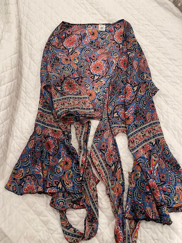 Boutique Silk Top Multiple - Image 2
