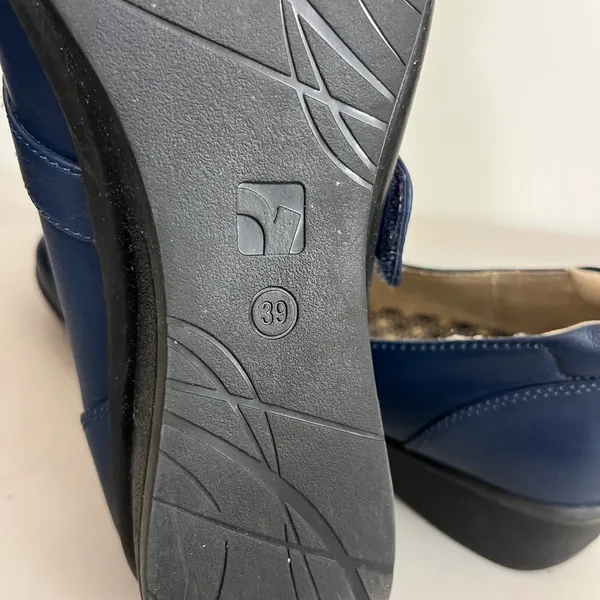 Revere Sicily Mary Jane Shoes 8M Blue Leather Wedge Comfort Career Academia - Image 7