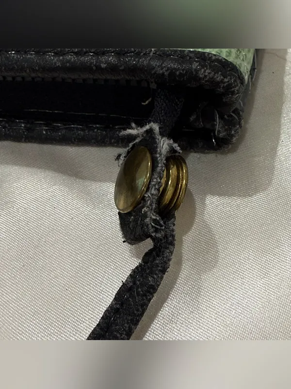 Vintage Snakeskin Reptile Patchwork Purse Puffy Shoulder Bag Unique Whimsy 80s Black - Image 11