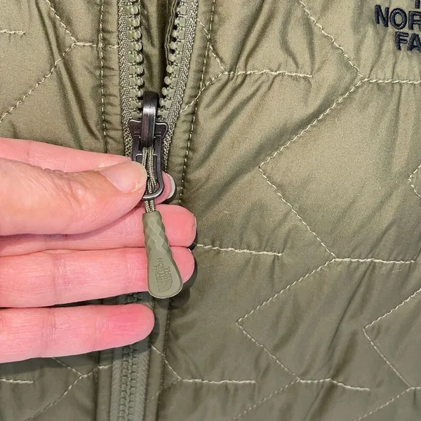 The North Face‎ Quilted Light Weight Jacket Water Resistant Moss Green Medium - Image 5