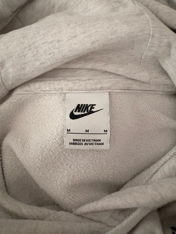 Nike Women’s Hoodie - Image 3