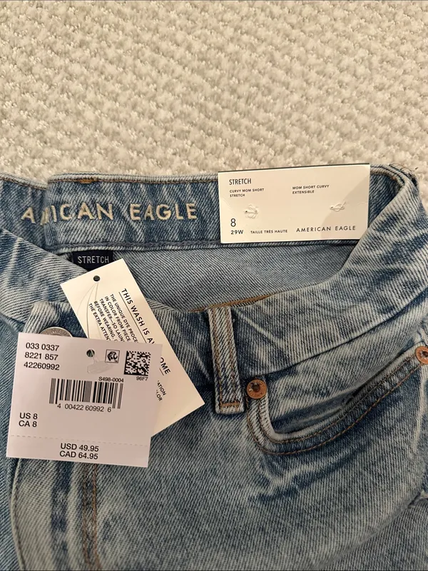 NWT American Eagle Curvy Mom Jean Shorts - Image 2