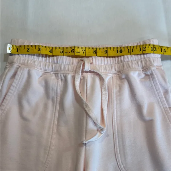 Fabletics Light Pink Cargo Pants Size Small EUC - Image 8
