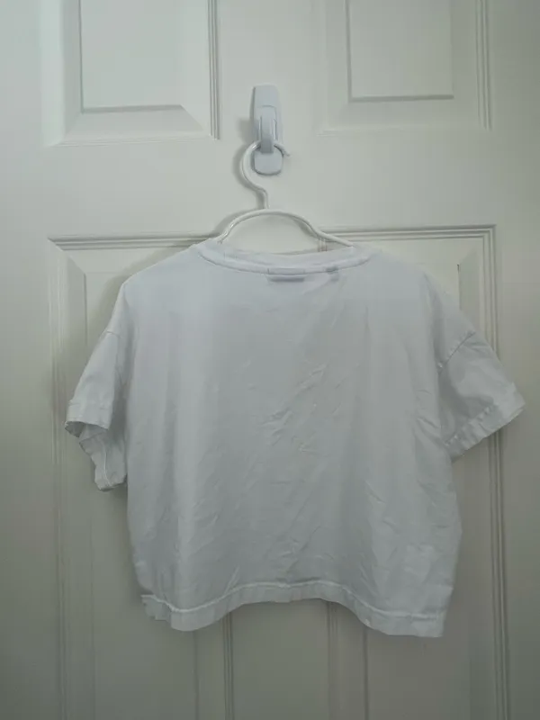 Gymshark Cropped Shirt - Image 4