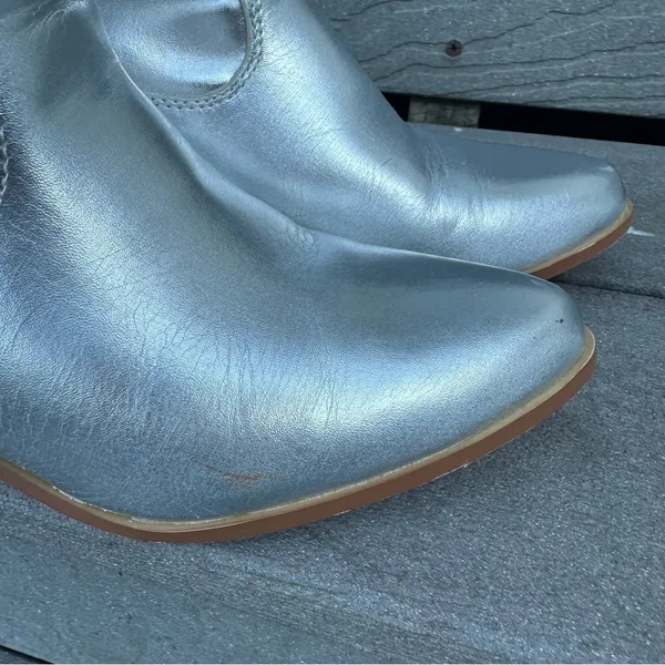 Silver Metallic Cowgirl Boots Cute Country Western Fashion Rave, Festival - Image 4