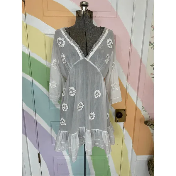 Antica Sartoria White Cotton Gauze Floral Applique Boho Cover Up Free Size (M/L) - Image 2