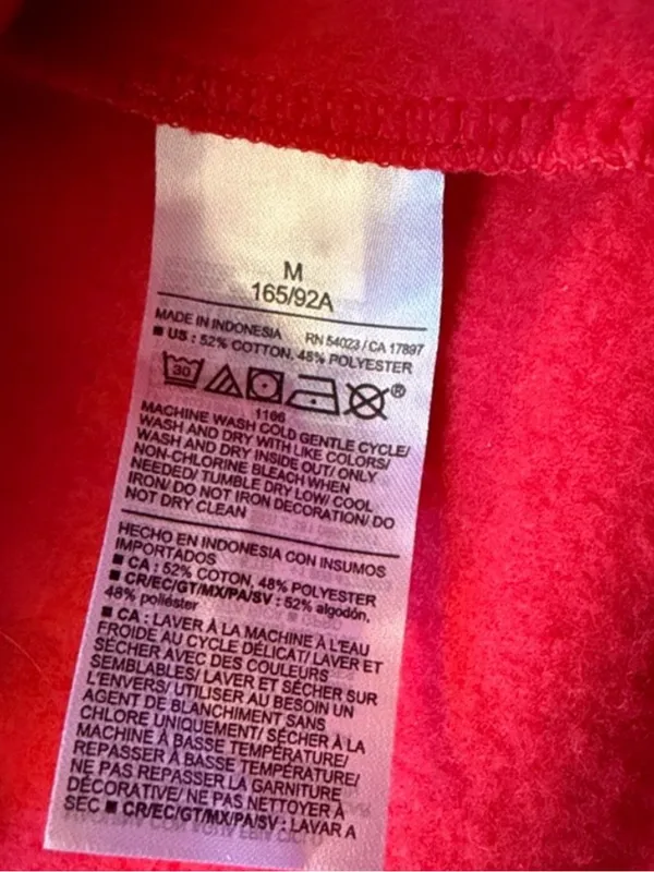 Old Navy Diet Coke Red Crewneck‎ Sweatshirt Medium - Image 5