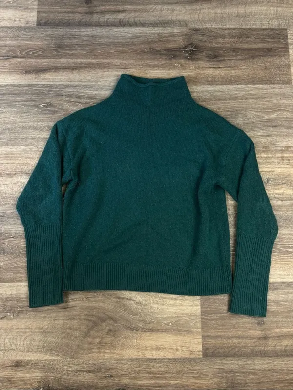 Aritzia Wilfred Mock Neck Emerald Green Sweater Women’s Medium - Image 3