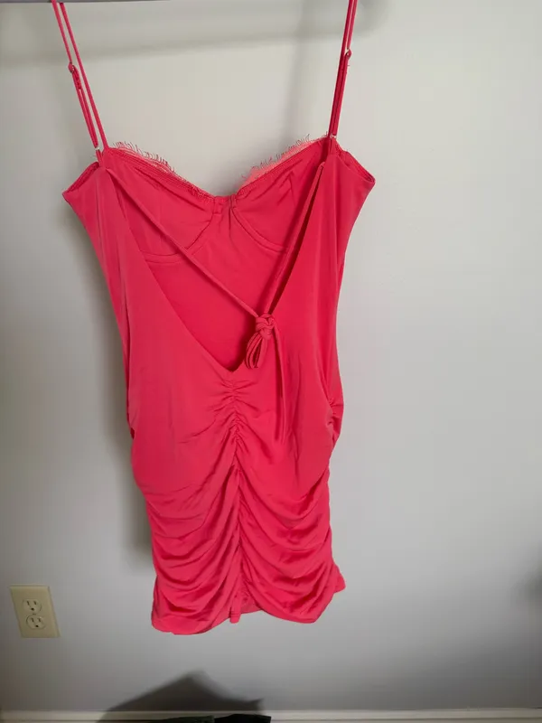 Lucy in the sky coral pink mini dress size small - Image 4