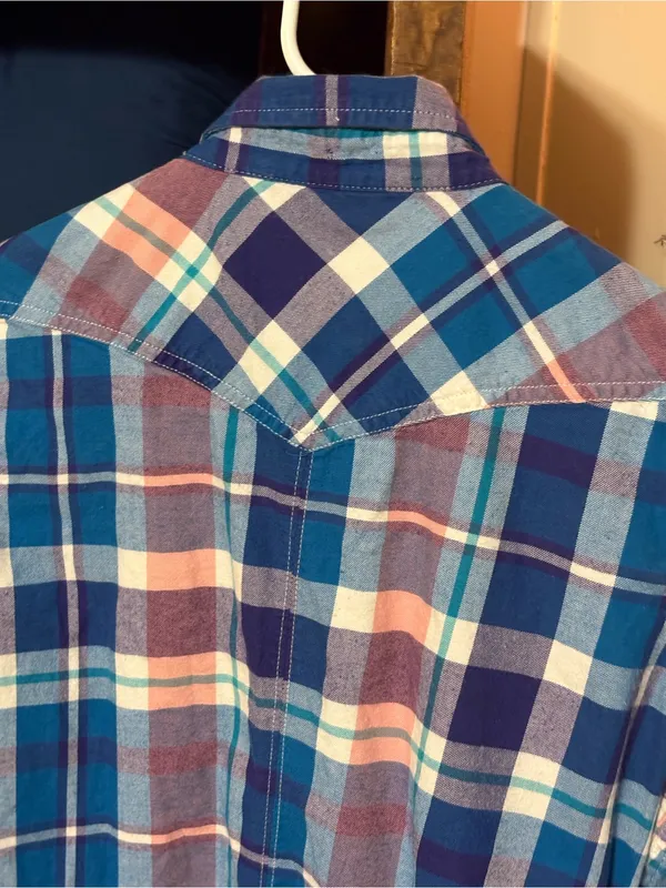 American Eagle Plaid Flannel Snap Button Front Shirt Blue Pink Women's Small - Image 10