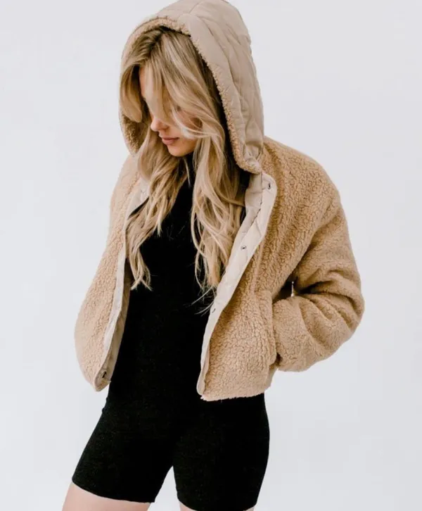 Lightweight Cropped Sherpa Jacket Size L - Image 5