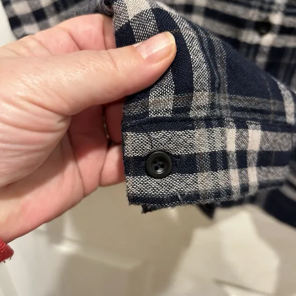 Hem & Thread Navy Blue Plaid Mixed Media Knit‎ Back Flannel Shirt Womens Large - Image 5